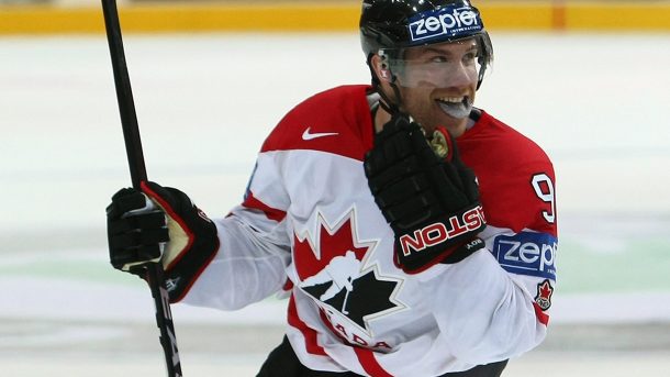 hockey joueur canadien